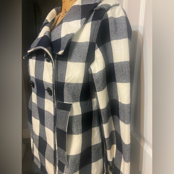 GAP Black and White Pea Coat Classic Buffalo Plaid - Picture 4 of 9